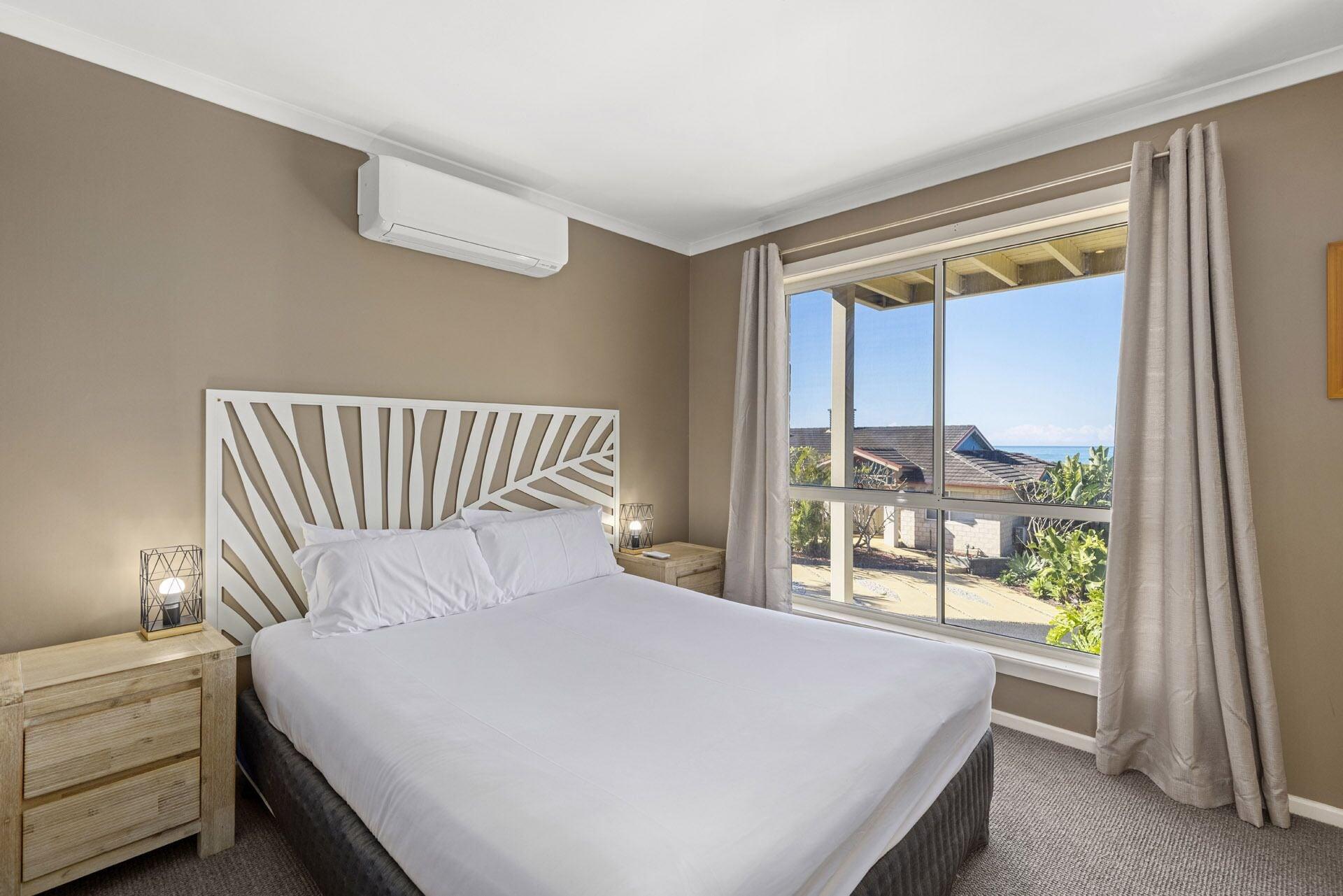 Aqualuna Beach Resort Sapphire Beach Kültér fotó